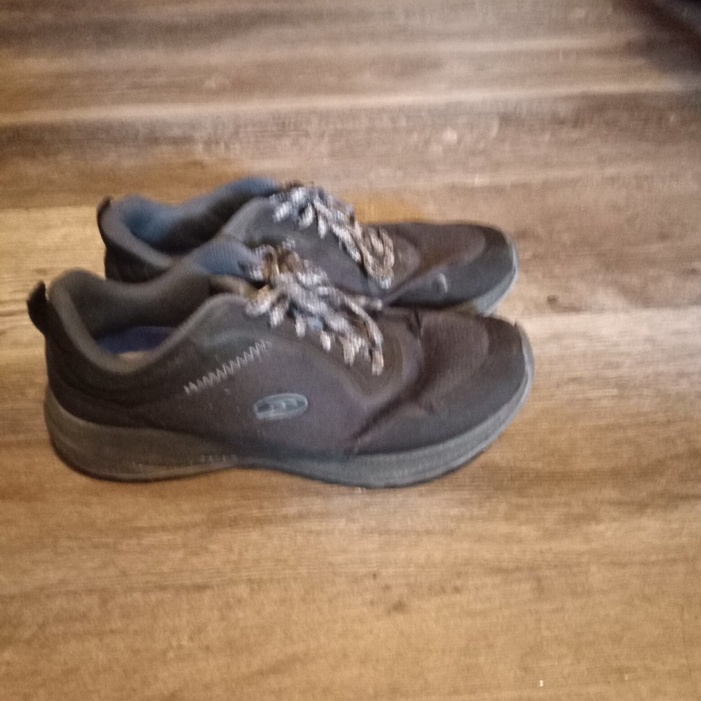 Dr. Scholl's shoes